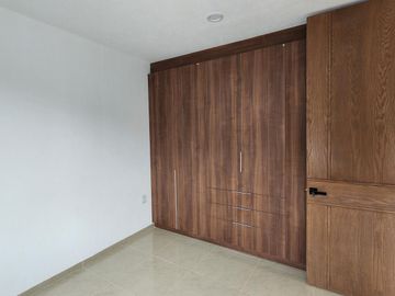 Casa en Venta  Altozano  Fraccionamiento privado