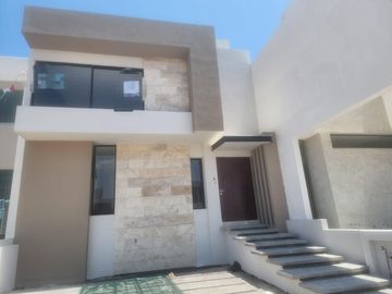 Casa en  Venta en Fraccionamiento Lomalta Tres Marías