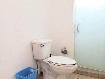 Venta de Casa en Fracc. La Rioja, en Aguascalientes.