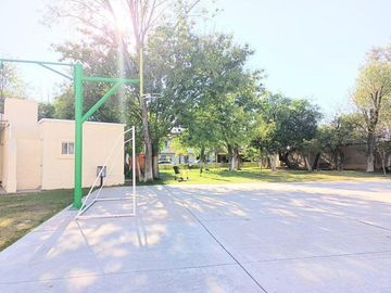 Venta de Casa en Fracc. La Rioja, en Aguascalientes.
