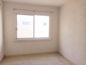 Venta de Casa en Fracc. La Rioja, en Aguascalientes.