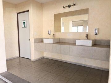 Venta de Casa en Fracc. La Rioja, en Aguascalientes.