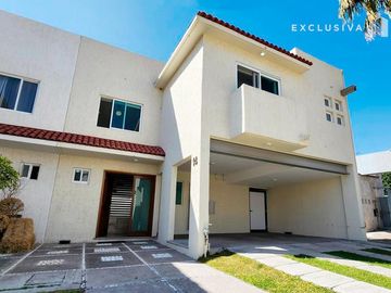 CASA EN VENTA EN EL ROCIO CORREGIDORA QUERETARO