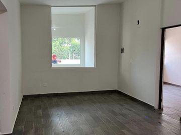 CASA EN VENTA COLONIA VISTA HERMOSA, ZONA CUMBRES