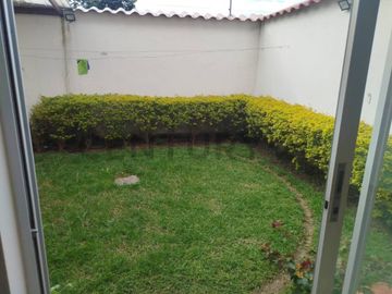 Se vende casa sector Sangolqui de oportunidad