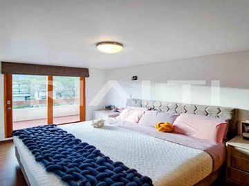 Hermosa casa de venta dentro de Urbanización en Nayón