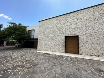 Casa en venta PRIVADA NUUKAN modelo COATI Cholul | ENTREGA INMEDIATA|