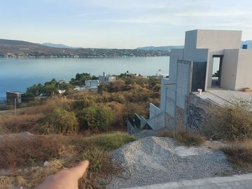 INCREÍBLE TERRENO EN ZERENNA TEQUESQUITENGO-VENTA