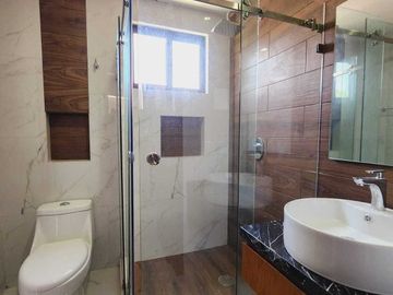 Casa en VENTA en PUNTA TIBURON