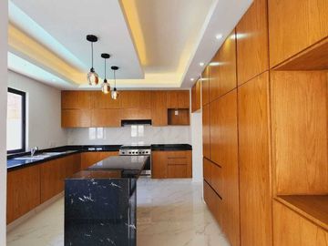 Casa en VENTA en PUNTA TIBURON