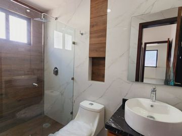 Casa en VENTA en PUNTA TIBURON
