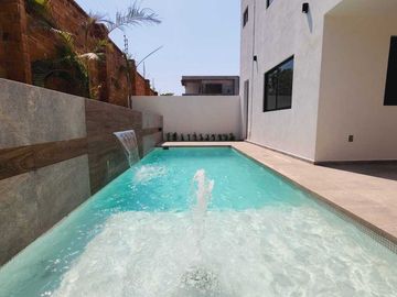 Casa en VENTA en PUNTA TIBURON