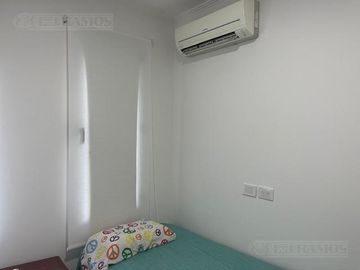 Impecable casa en Venta y alquiler dos plantas con pileta y espejo de agua PG