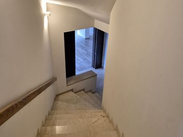 En Venta  Lomas Country Club Casa En Privada  Doble Seguridad Huixquilucan