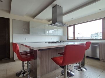 En Venta  Lomas Country Club Casa En Privada  Doble Seguridad Huixquilucan