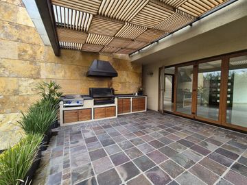 En Venta  Lomas Country Club Casa En Privada  Doble Seguridad Huixquilucan
