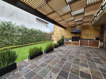 En Venta  Lomas Country Club Casa En Privada  Doble Seguridad Huixquilucan