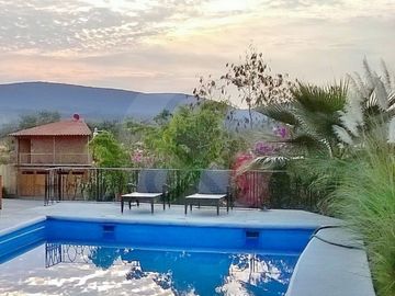 Casa uso de suelo en venta en Pueblo Tetecalita