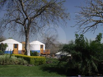 Casa uso de suelo en venta en Pueblo Tetecalita