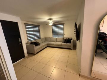 CASA EN VENTA FRACC PRIVADO, LAS LOMAS - GARCIA