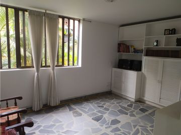 Apartamento en Venta Laureles