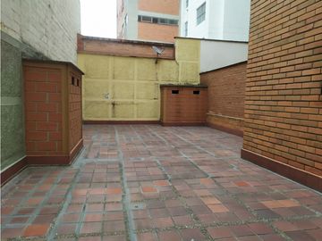 Apartamento en Venta Laureles