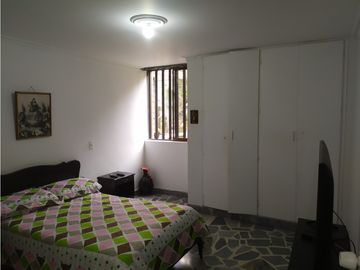 Apartamento en Venta Laureles