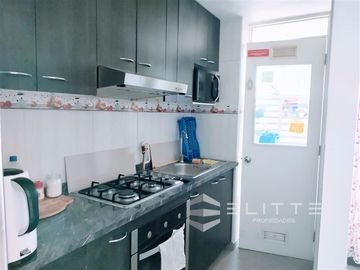 Departamento en Venta en (MGV) Dr. Lucas Sierra, a 2 cuadras de Av. Carrascal, Qta. Normal. Dp. 3D,1B. Bajos gastos comunes
