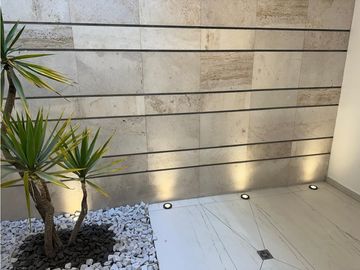 Casa En Venta En Fraccionamiento La Cementera