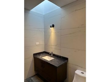 Casa En Venta En Fraccionamiento La Cementera
