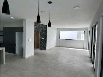 VENTA DE CASA RESIDENCIA CON ALBERCA EN PARAISO COUNTRY CLUB
