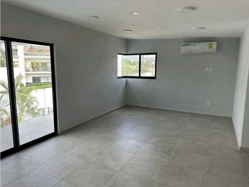 VENTA DE CASA RESIDENCIA CON ALBERCA EN PARAISO COUNTRY CLUB
