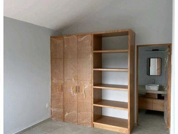 VENTA DE CASA RESIDENCIA CON ALBERCA EN PARAISO COUNTRY CLUB