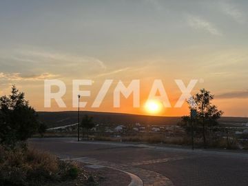 CASA EN VENTA CIUDAD MADERAS MONTAÑA  - (3)