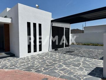 CASA EN VENTA CIUDAD MADERAS MONTAÑA  - (3)