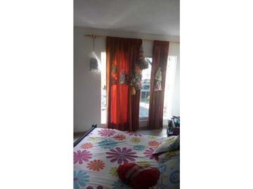 VENTA CASA EXTERNA - 2 APARTA ESTUDIOS RENTADOS TEQUENDAMA CALI (MBM)