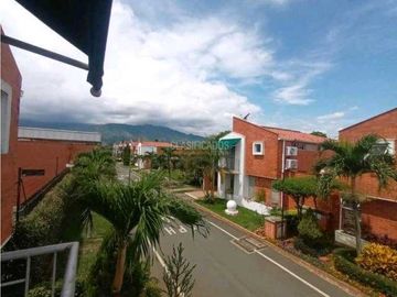 Venta casa en condominio en verde Alfaguara Jamundí valle.(Mbm)