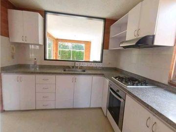 Venta casa en condominio en verde Alfaguara Jamundí valle.(Mbm)