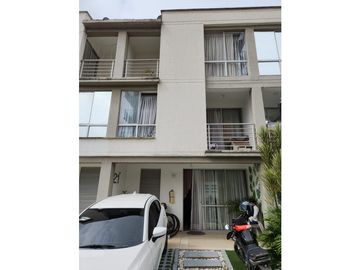 VENTA CASA EN CONJUNTO CERRADO CIUDAD MELENDEZ VALLE DEL LILI (MBM)