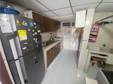 VENTA APARTAMENTO 3 PISO -MELENDEZ CON PARQUEADERO-SUR CALI (MBM)