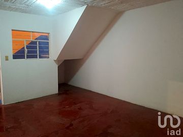 Casa en venta en Sta Ma Tulpetlac, Amplia a 2min Mexibus $3,000,000.00