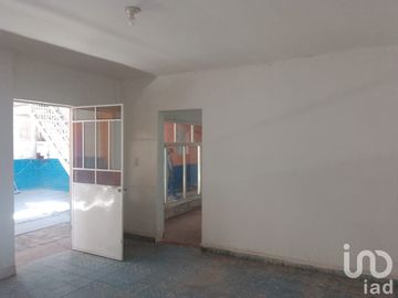 Casa en venta en Sta Ma Tulpetlac, Amplia a 2min Mexibus $3,000,000.00