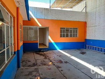 Casa en venta en Sta Ma Tulpetlac, Amplia a 2min Mexibus $3,000,000.00