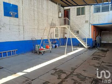 Casa en venta en Sta Ma Tulpetlac, Amplia a 2min Mexibus $3,000,000.00