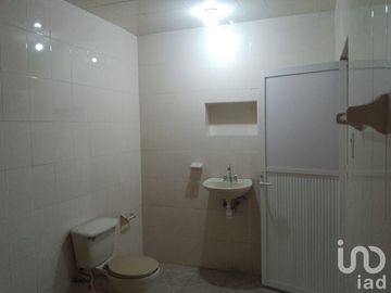 Casa en venta en Sta Ma Tulpetlac, Amplia a 2min Mexibus $3,000,000.00
