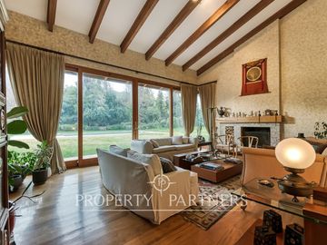 Espectacular casa en exclusivo condominio de Chicureo Central