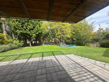 🏡 Vive el lujo y la comodidad en Fraccionamiento Jurica: Casa en Condominio Regency 🌟