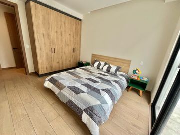 VENDO DEPARTAMENTO 3 DORMITORIOS DE LUJO EN CUMBAYÁ
