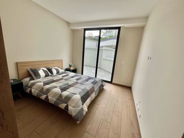 VENDO DEPARTAMENTO 3 DORMITORIOS DE LUJO EN CUMBAYÁ