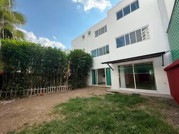 Casa en venta Fraccionamiento San Jose, Zona Recta a Cholula